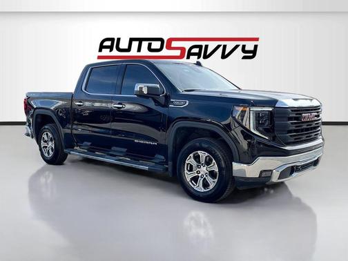 Onyx Black 2023 GMC Sierra 1500 SLT