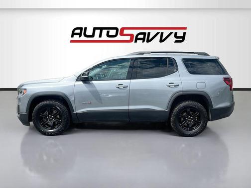 Sterling 2023 GMC Acadia AT4