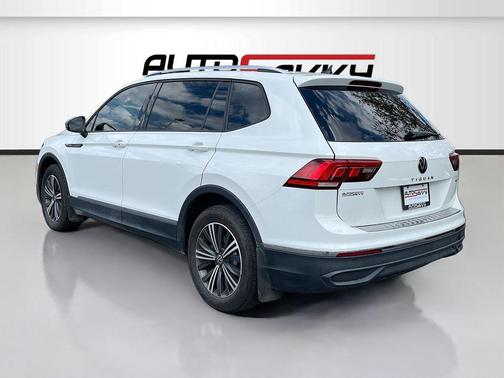 Pure White 2024 Volkswagen Tiguan 2.0T Wolfsburg Edition