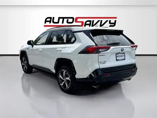 2023 Toyota RAV4 Prime SE