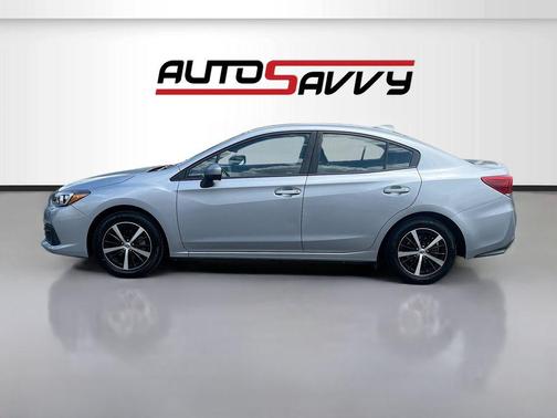 Ice Silver Metallic 2022 Subaru Impreza Premium