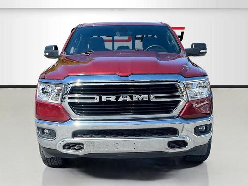 Delmonico Red Pearlcoat 2019 RAM 1500 Big Horn