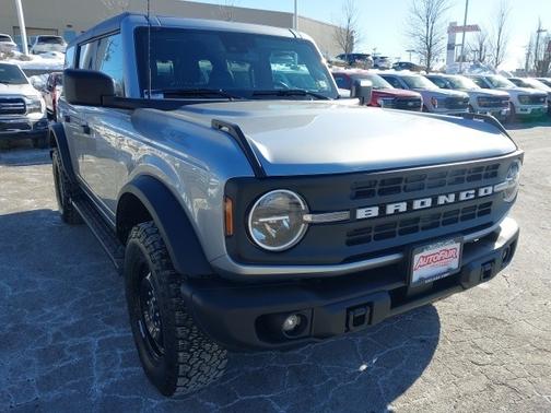 2023 Ford Bronco BLACK DIAMOND
