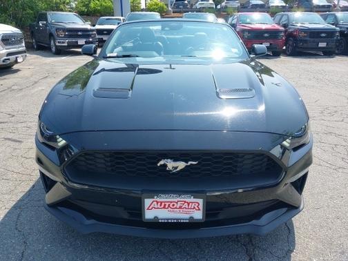 2023 Ford Mustang ECOBOOST PREMIUM