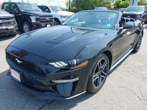 2023 Ford Mustang ECOBOOST PREMIUM
