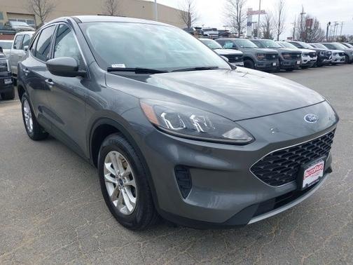 CARBONIZED GRAY 2021 Ford Escape SE