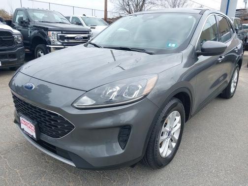 CARBONIZED GRAY 2021 Ford Escape SE