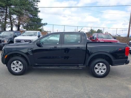 SHADOW BLACK 2024 Ford Ranger XL