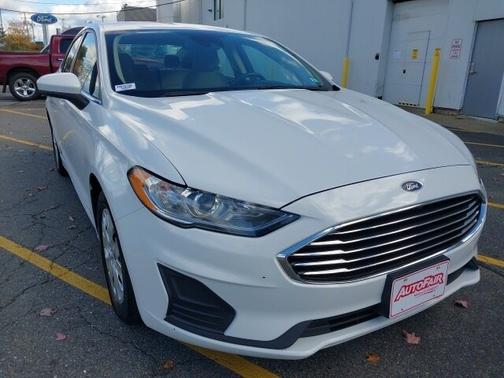 2019 Ford Fusion S