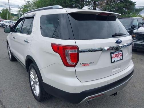 WHITE PLATINUM MET TRI-COAT 2017 Ford Explorer LIMITED