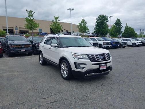 WHITE PLATINUM MET TRI-COAT 2017 Ford Explorer LIMITED