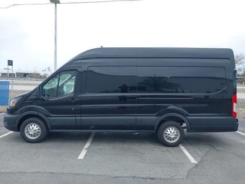 2023 Ford Transit-250 148 WB HIGH ROOF EXTENDED CARGO