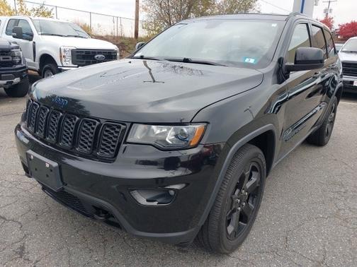 2019 Jeep Grand Cherokee LAREDO