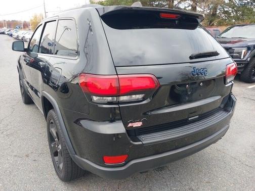 2019 Jeep Grand Cherokee LAREDO