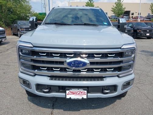 2024 Ford F-350 PLATINUM