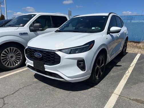 OXFORD WHITE 2023 Ford Escape ST-LINE SELECT
