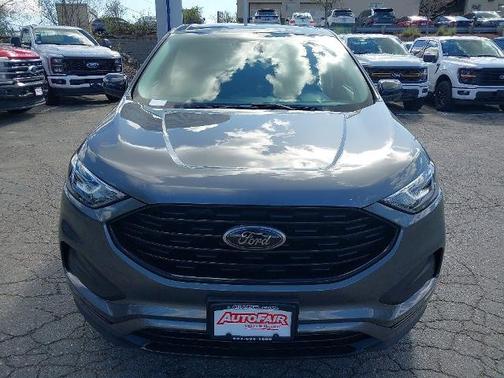 CARBONIZED GRAY 2024 Ford Edge SE