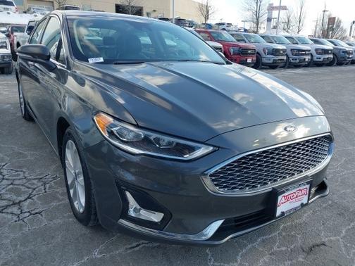 2019 Ford Fusion Energi TITANIUM