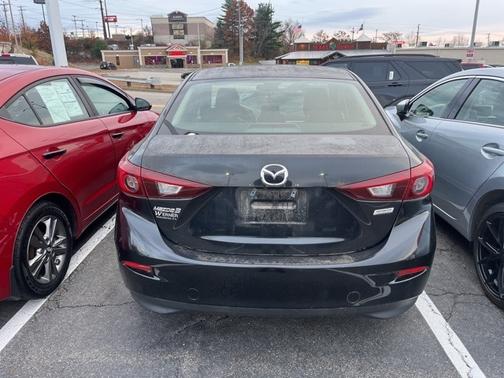 2018 Mazda Mazda3 SPORT