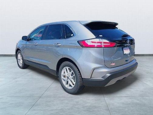 ICONIC SILVER 2024 Ford Edge SEL