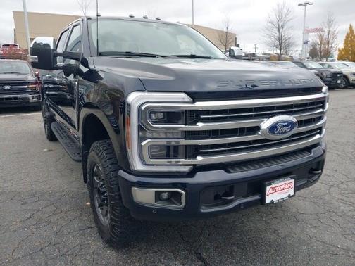 2025 Ford F-350 PLATINUM