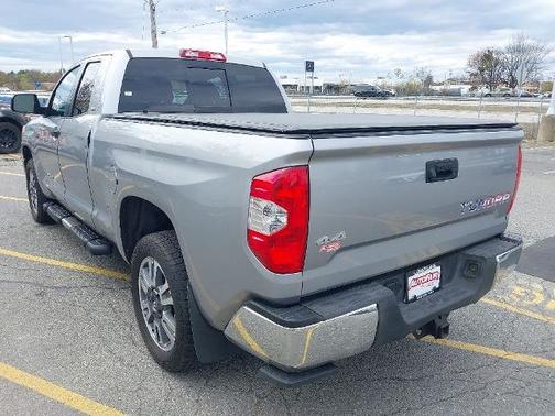 Silver Sky Metallic 2017 Toyota Tundra SR5