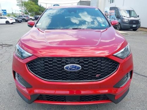 2024 Ford Edge ST