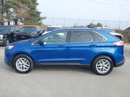 ATLAS BLUE 2024 Ford Edge SEL