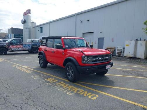 RACE RED 2022 Ford Bronco BIG BEND