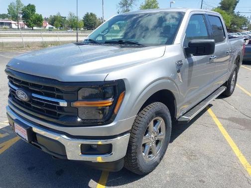 ICONIC SILVER METALLIC 2025 Ford F-150 XLT
