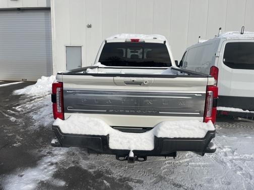 2024 Ford F-250 PLATINUM