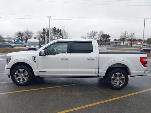 STAR WHITE METALLIC TRICOAT 2022 Ford F-150 PLATINUM