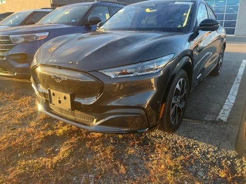 2022 Ford Mustang Mach-E PREMIUM