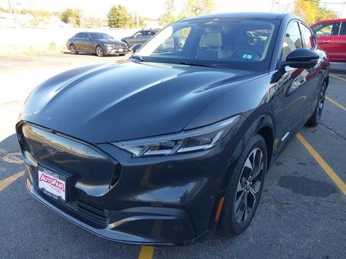 2022 Ford Mustang Mach-E PREMIUM