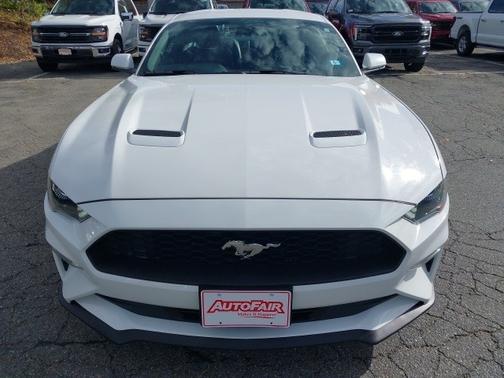 2020 Ford Mustang ECOBOOST PREMIUM