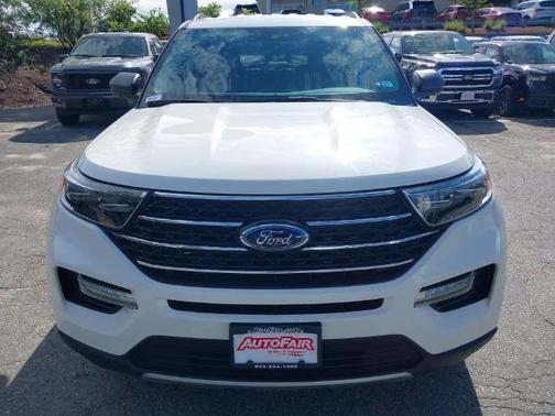 STAR WHITE MET TRI-COAT 2023 Ford Explorer XLT