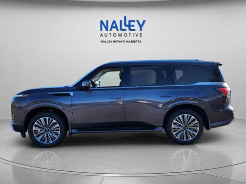 2025 INFINITI QX80 Luxe