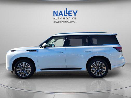 2025 INFINITI QX80 Luxe