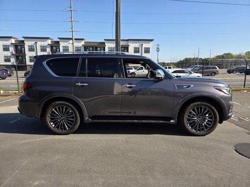 2022 INFINITI QX80 SENSORY