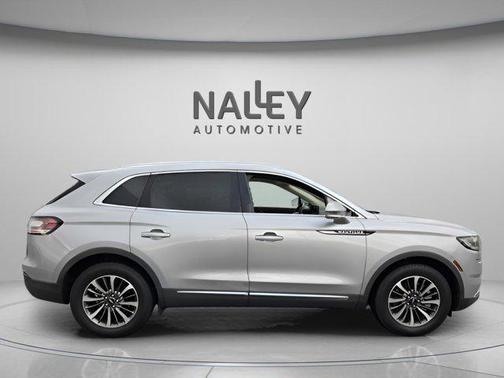 Silver Radiance Metallic Clearcoat 2023 Lincoln Nautilus Standard