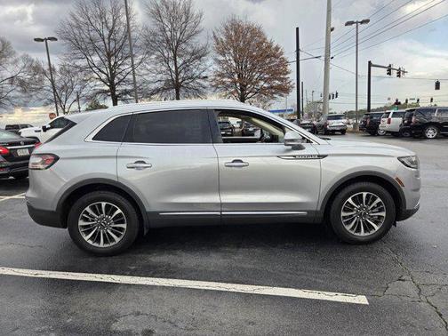 2023 Lincoln Nautilus Standard