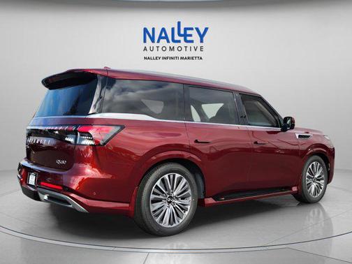 2025 INFINITI QX80 Luxe