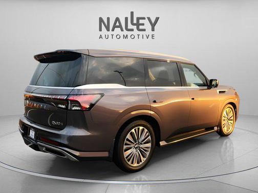 2026 INFINITI QX80 Luxe