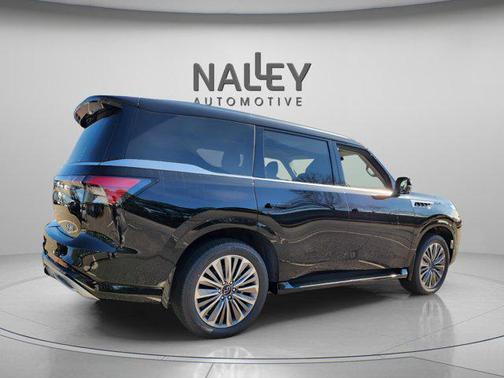 2025 INFINITI QX80 Luxe