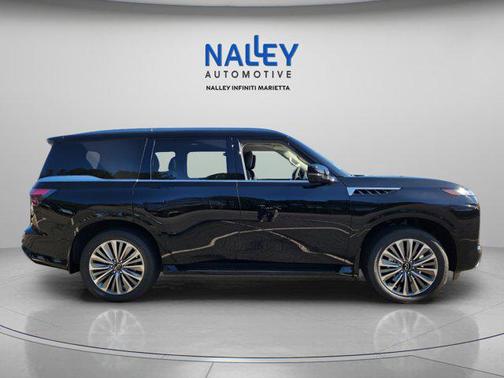 2025 INFINITI QX80 Luxe