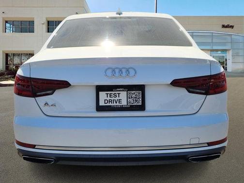 2019 Audi A4 40 Premium