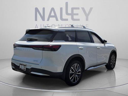 Radiant White 2026 INFINITI QX60 LUXE FWD