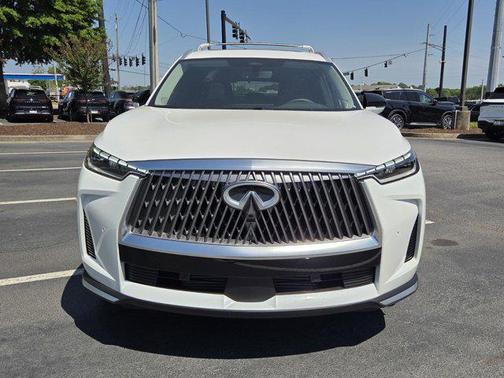 Radiant White 2026 INFINITI QX60 LUXE FWD