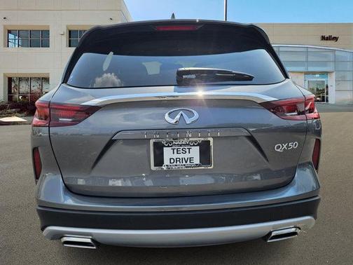2022 INFINITI QX50 PURE