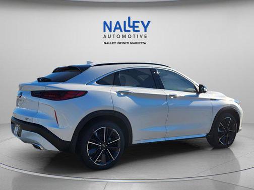 2025 INFINITI QX55 ESSENTIAL